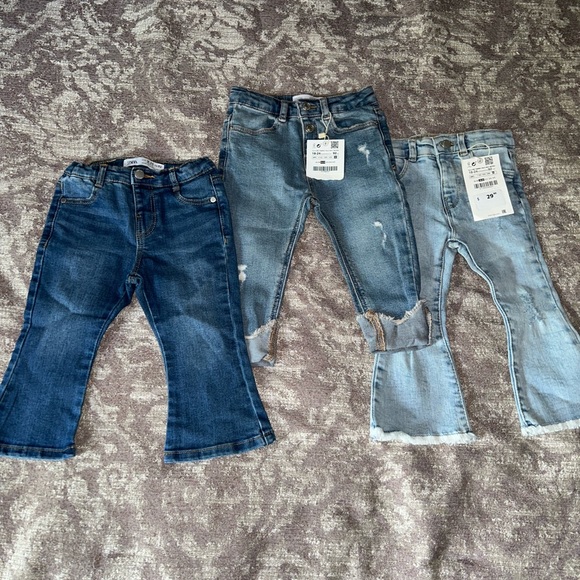 Lot of Zara jeans (3 pairs) 18-24m - Picture 1 of 4